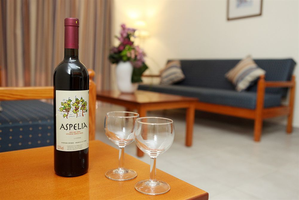 Kefalos - Damon Hotel Apartments パ フォス エクステリア 写真