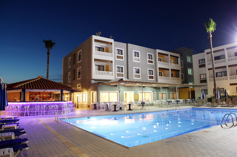 Kefalos - Damon Hotel Apartments パ フォス エクステリア 写真