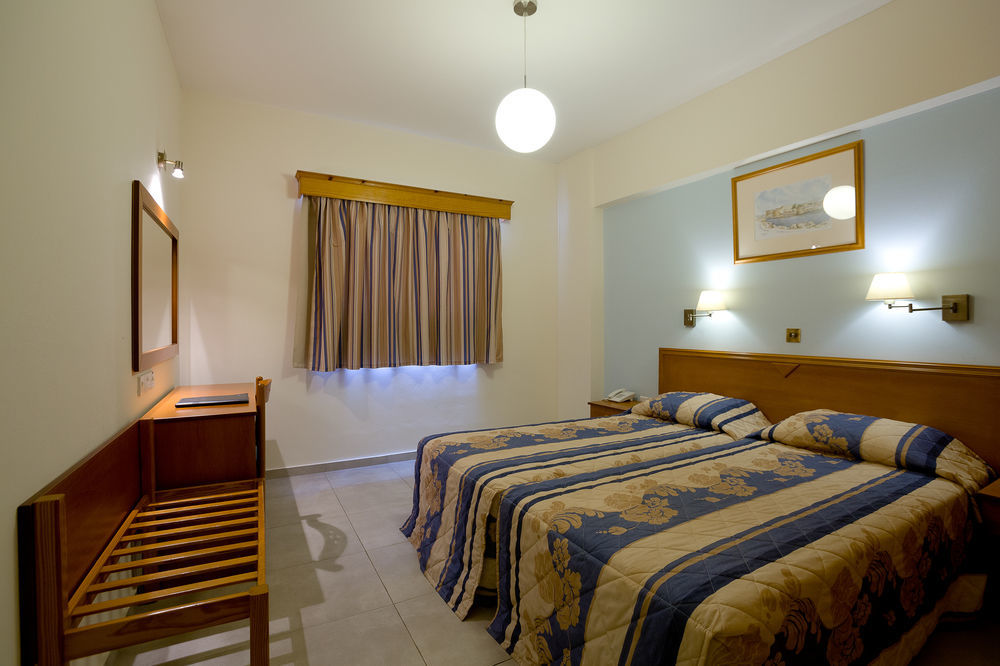 Kefalos - Damon Hotel Apartments パ フォス エクステリア 写真